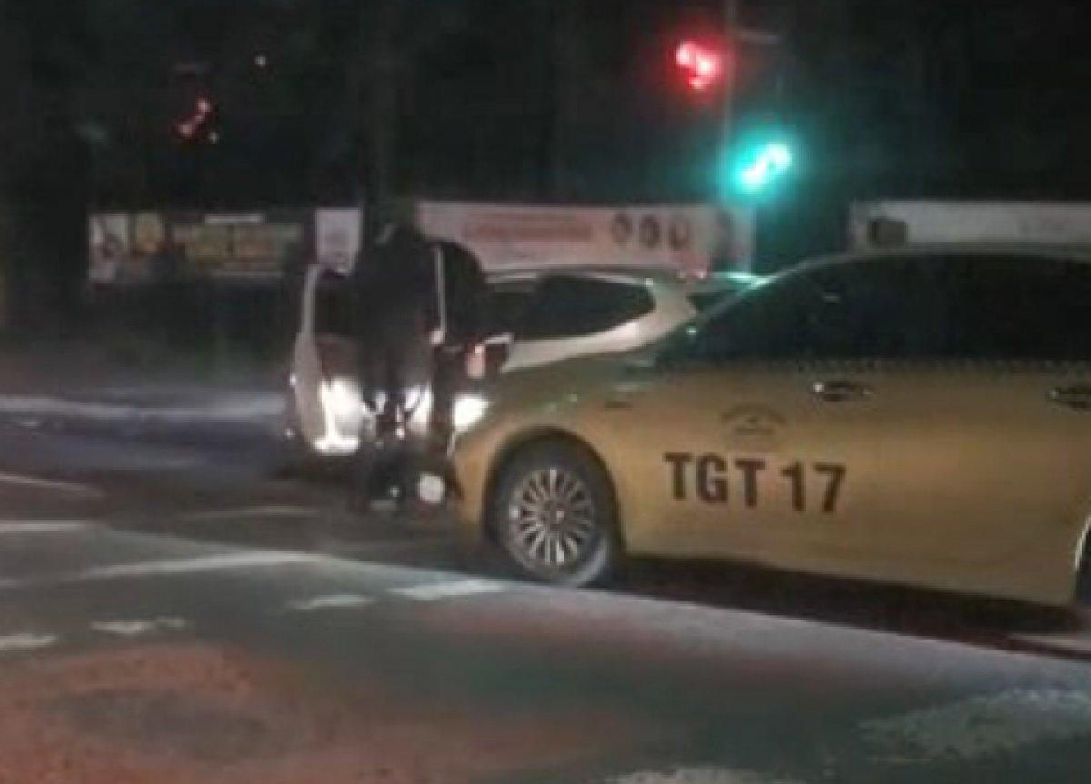 Sarıyer'de taksiciyle sürücü arasında bıçaklı tartışma