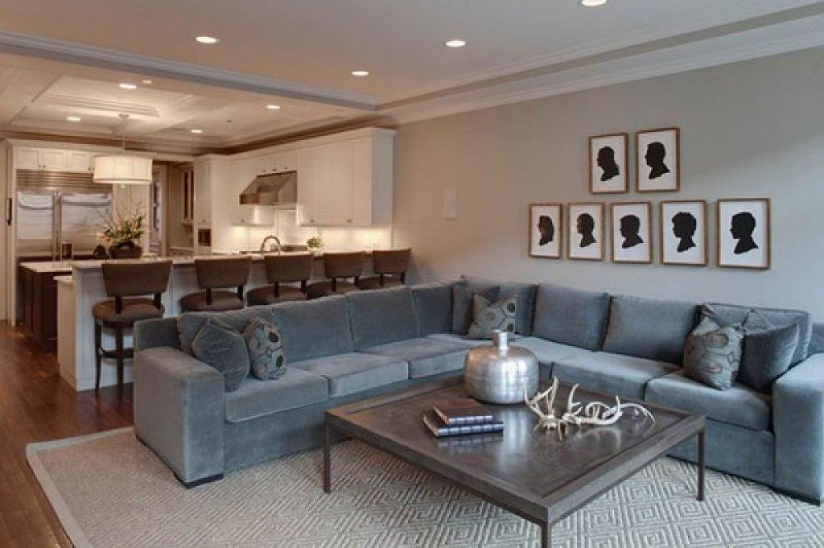 Oturma odasında köşe koltuk kullanımı