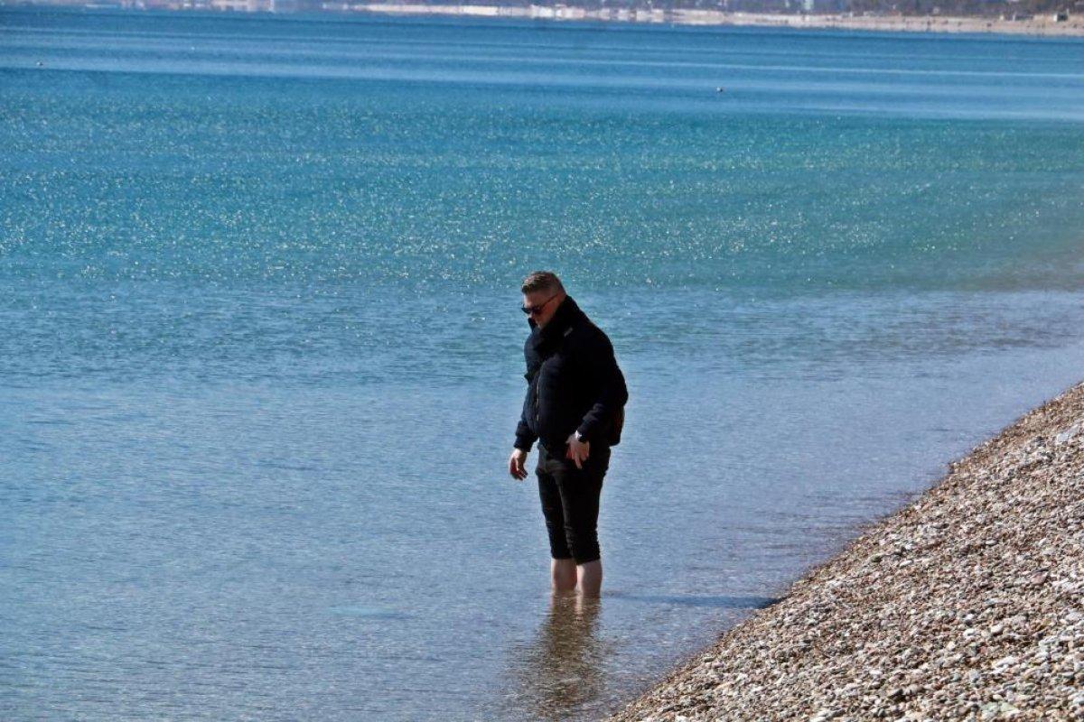 Antalya'da kar, deniz ve güneş keyfi