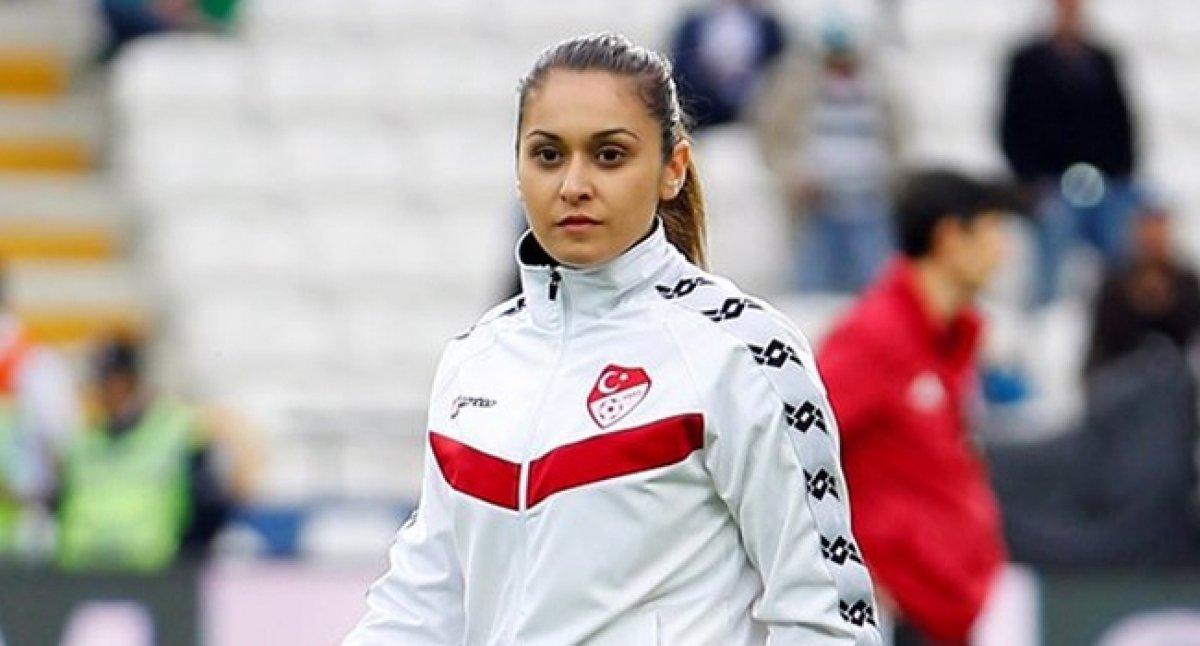 UEFA'dan hakem Neslihan Muratdağı'na görev