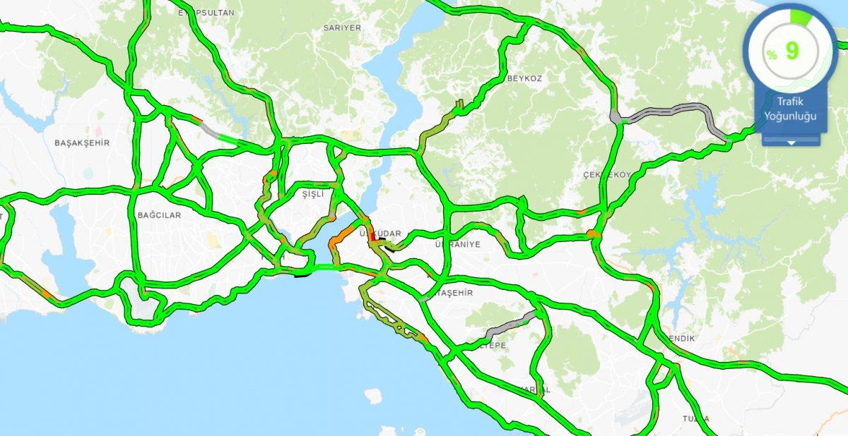 İstanbul’da karın ardından yollarda hafta sonu sessizliği