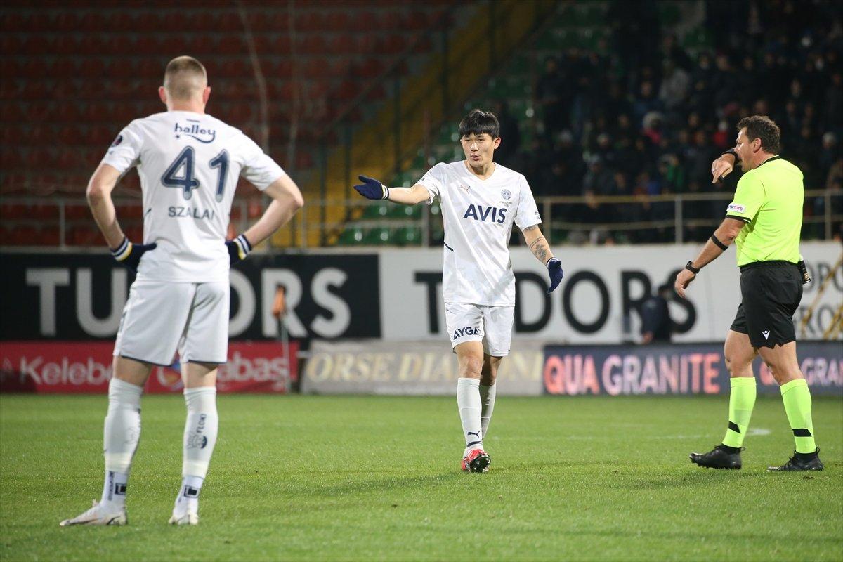 Fenerbahçe'nin yeni sağ beki Ozan Tufan