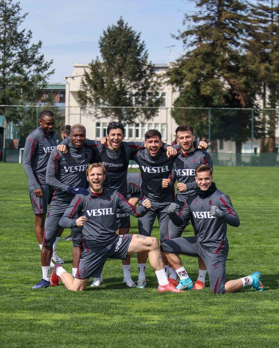 Trabzonspor'da 10 numara bolluğu