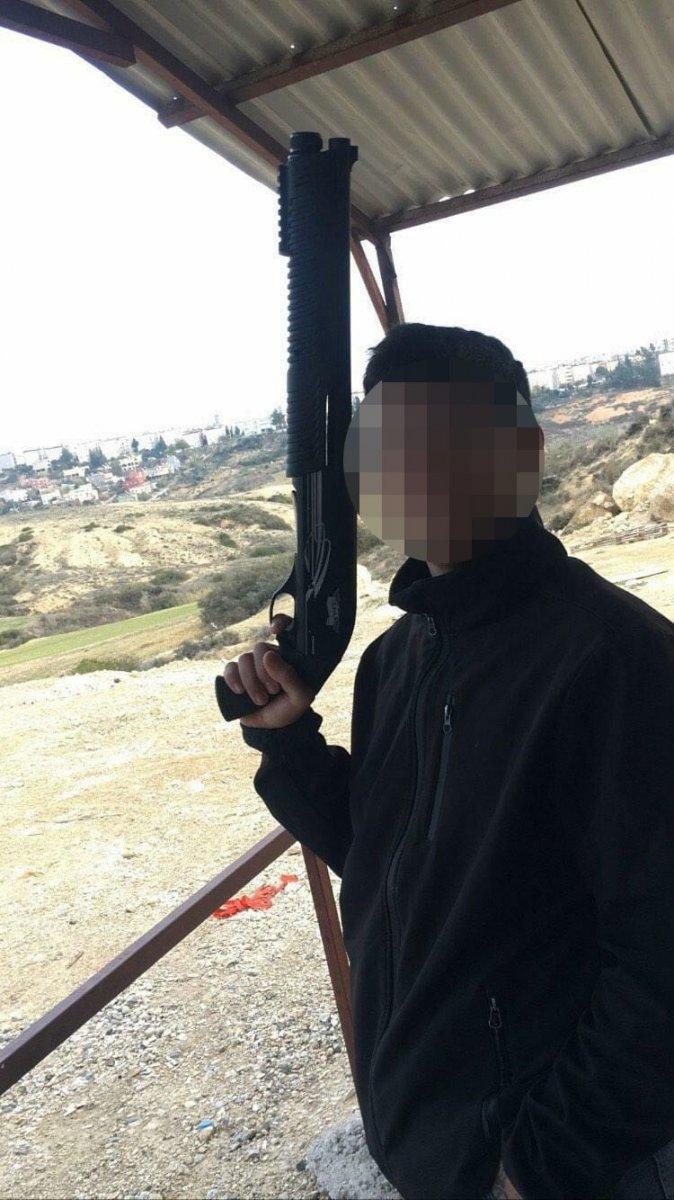 Adana'da oğlunun ölüm tehditleriyle yaşayan anne, parklarda kalıyor