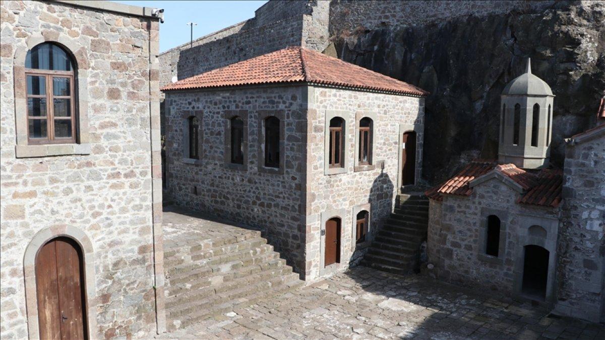 Kızlar Manastırı, kültür ve sanat hayatına canlılık getirdi