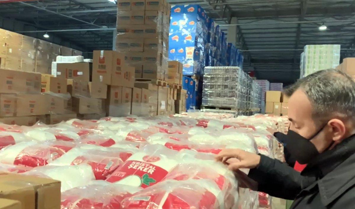 Mersin’de rafta olmayan 48 ton toz şeker, depodan çıktı