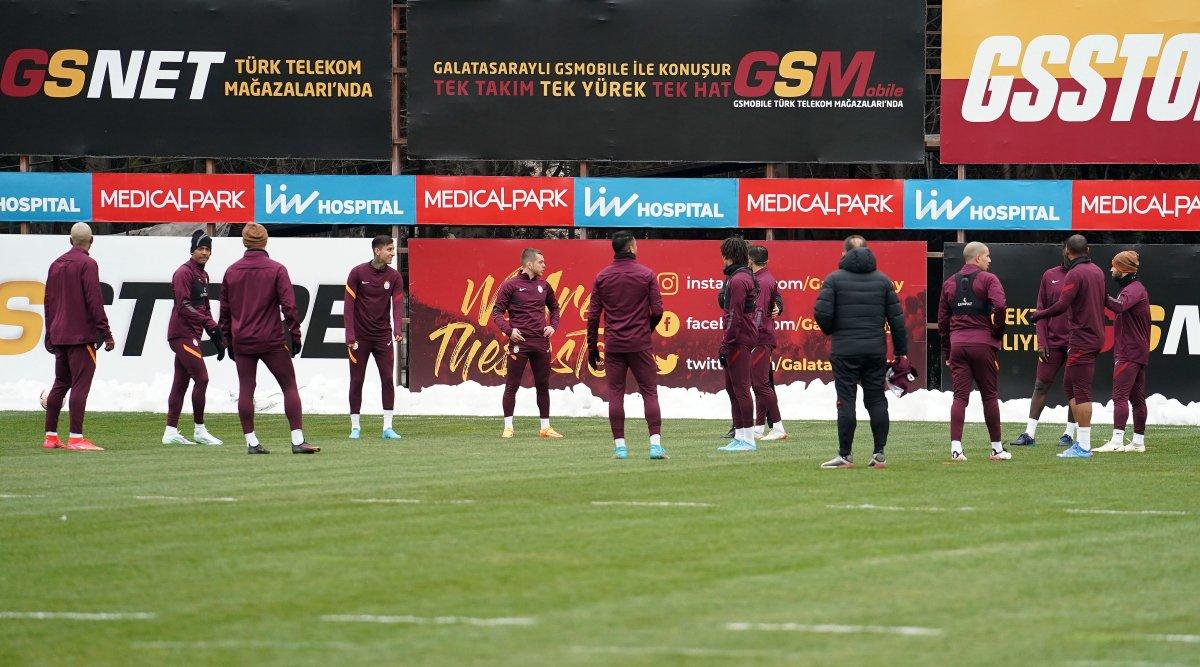 Galatasaray'da Barcelona maçı primi belli oldu