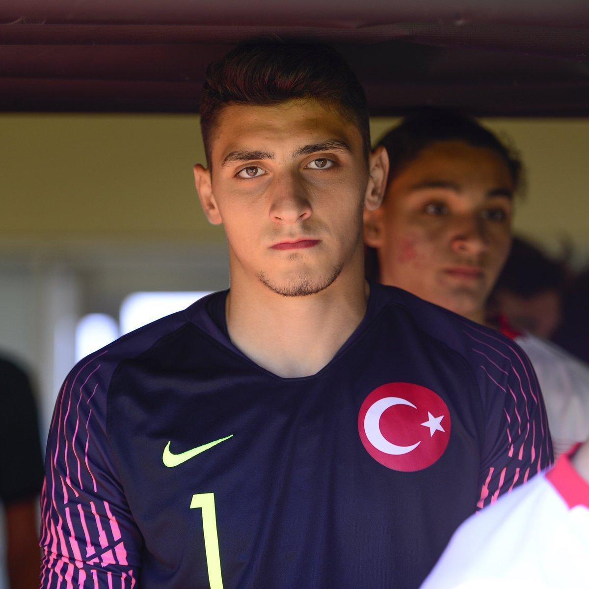 Emre Bilgin kimdir, kaç yaşında? Beşiktaş'ın kalesi ona emanet!