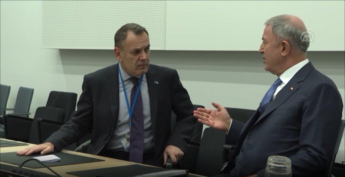 Hulusi Akar, Yunanistan Savunma Bakanı Nikolaos Panagiotopoulos ile görüştü