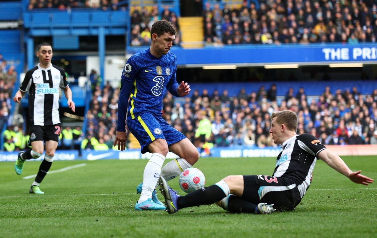 Barcelona 3 yıldızın transferini bonservis ödemeden bitiriyor