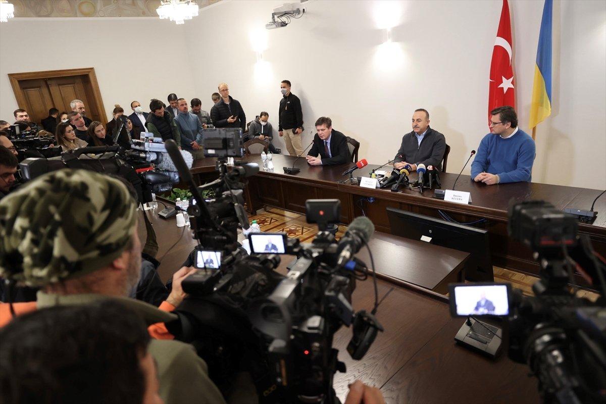 Mevlüt Çavuşoğlu: Ateşkes umudumuz arttı