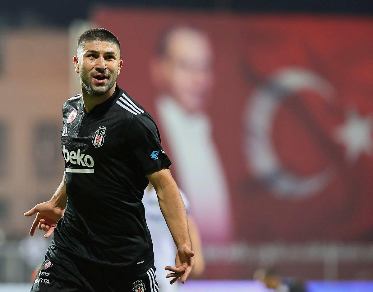 Beşiktaş, Güven Yalçın'la imzalıyor