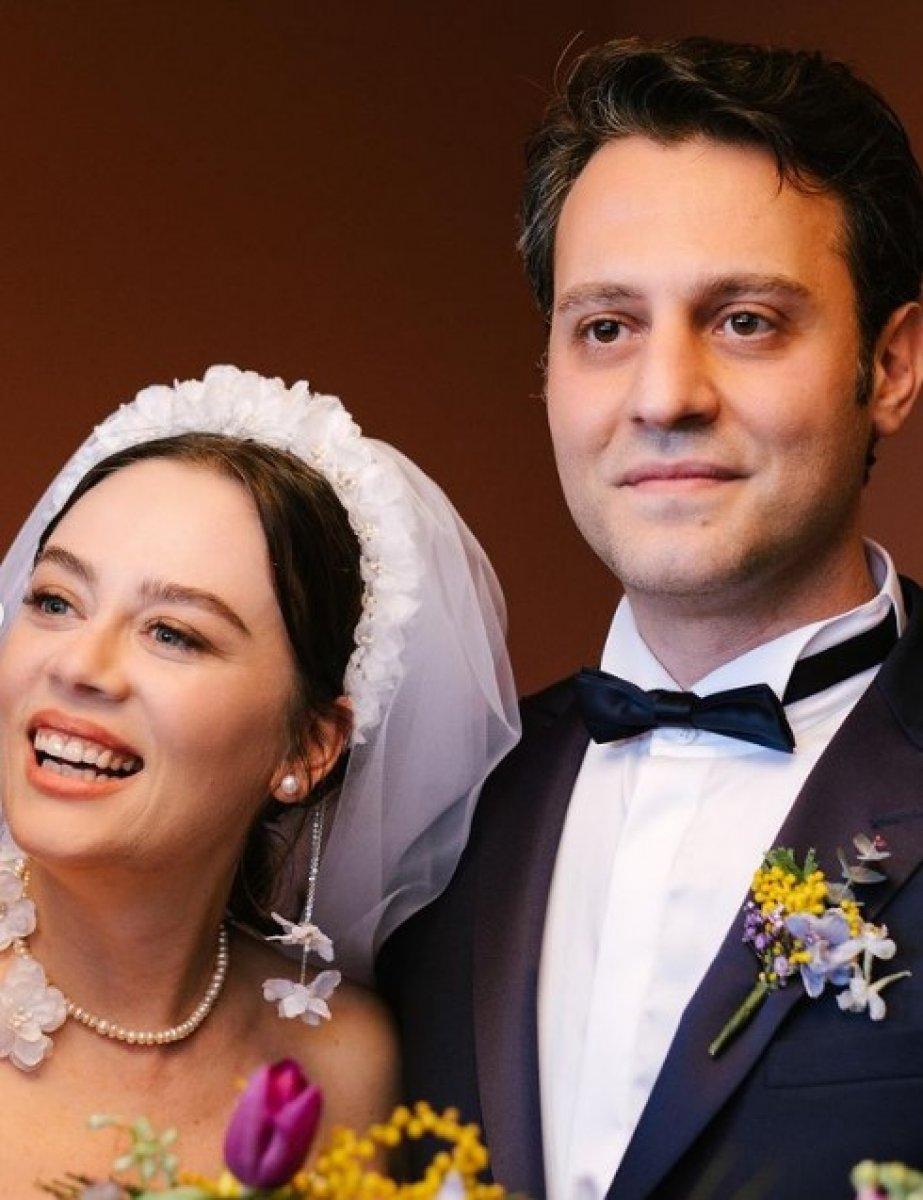 Demet Evgar sevgilisi Levent Babataş ile dünyaevine girdi