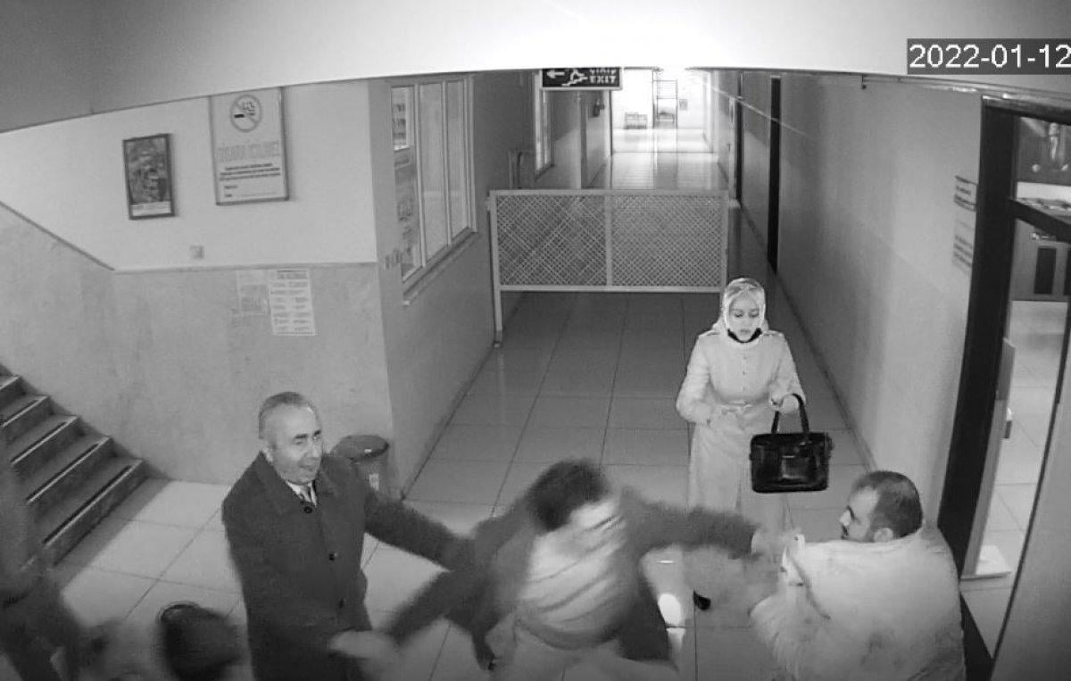 Gaziantep'te eşine küfredilen şahıs, öğrenci ve babasını bıçakla yaraladı