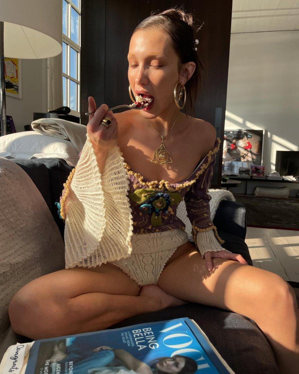 Bella Hadid: İlk estetiğimi 14 yaşımda yaptırdım