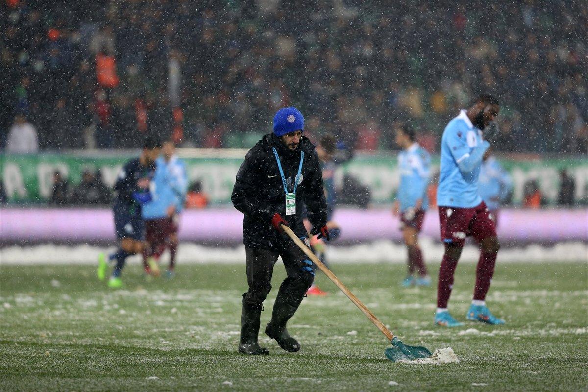 Rizespor, Trabzonspor'u 3 golle mağlup etti