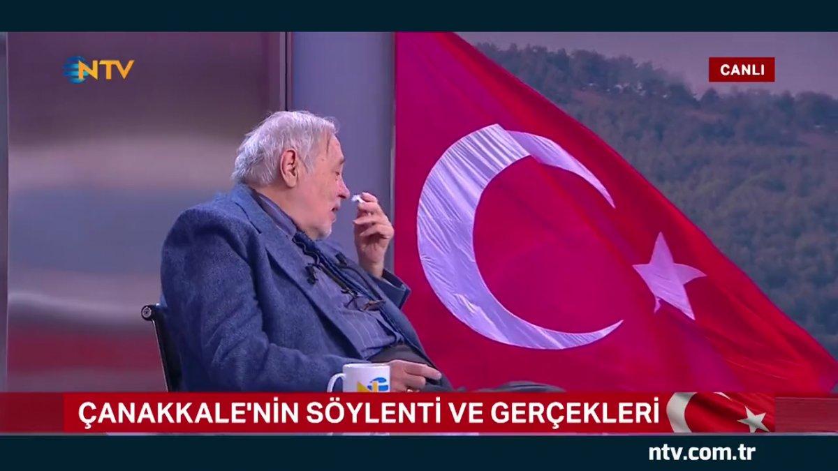 İlber Ortaylı canlı yayında gözyaşlarına hakim olamadı