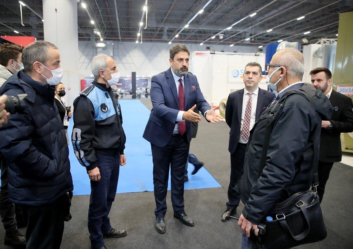 Bakırköy zabıtası uluslararası fuarda vergi denetimi yapınca tepki çekti