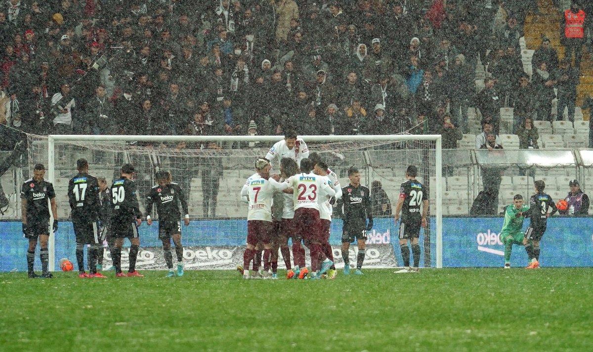 Beşiktaş, Hatayspor ile berabere kaldı