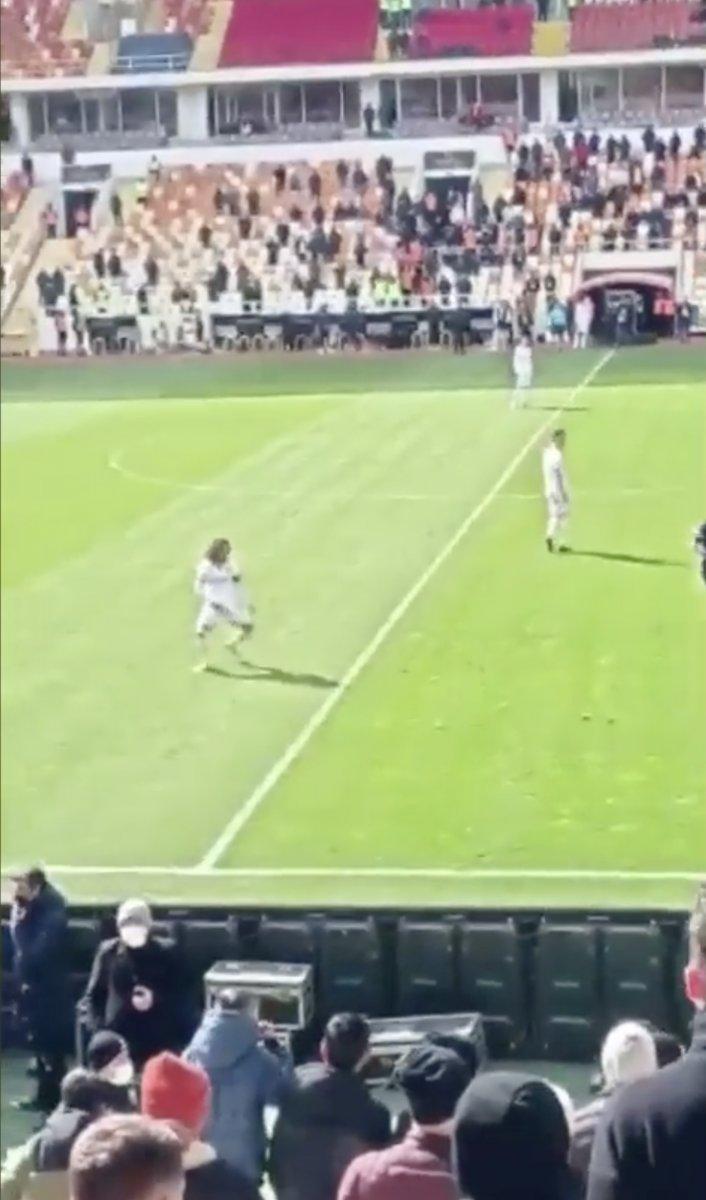 Sadık Çiftpınar'dan taraftara hareket