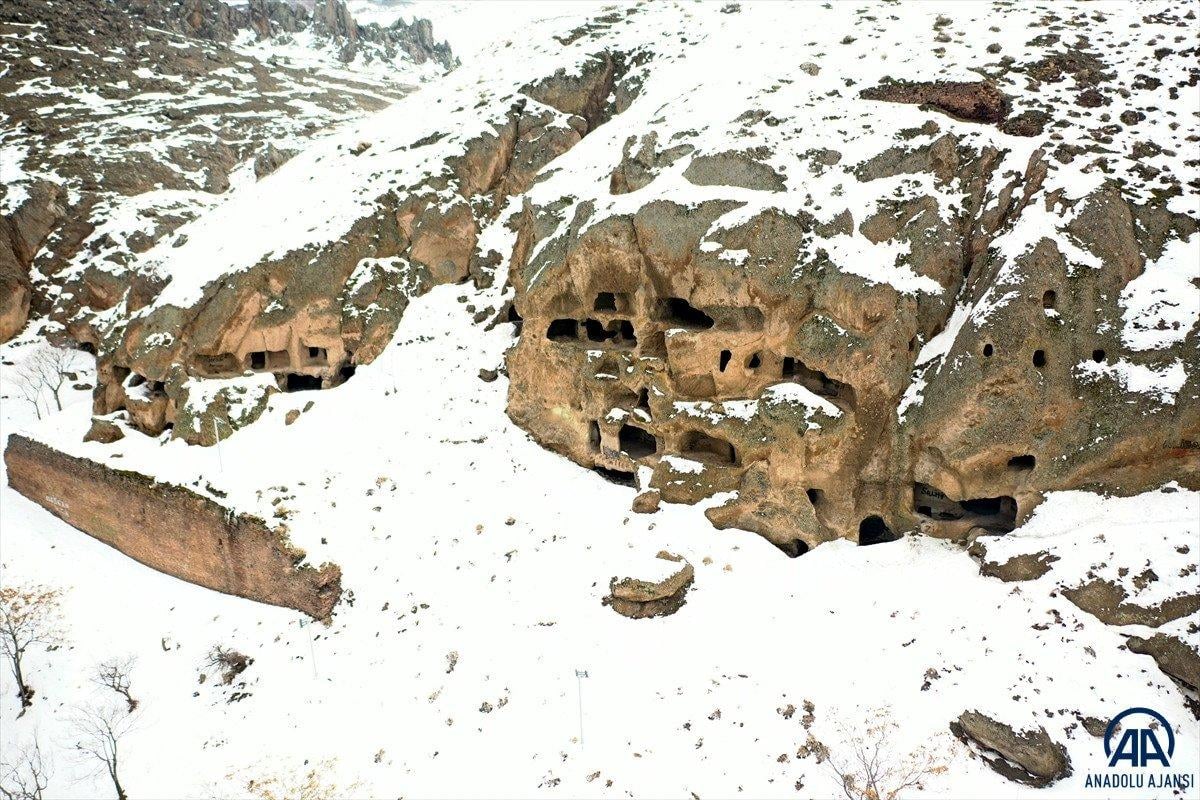 Konya'nın tarihi Sille Mahallesi turistlerin gözdesi oldu