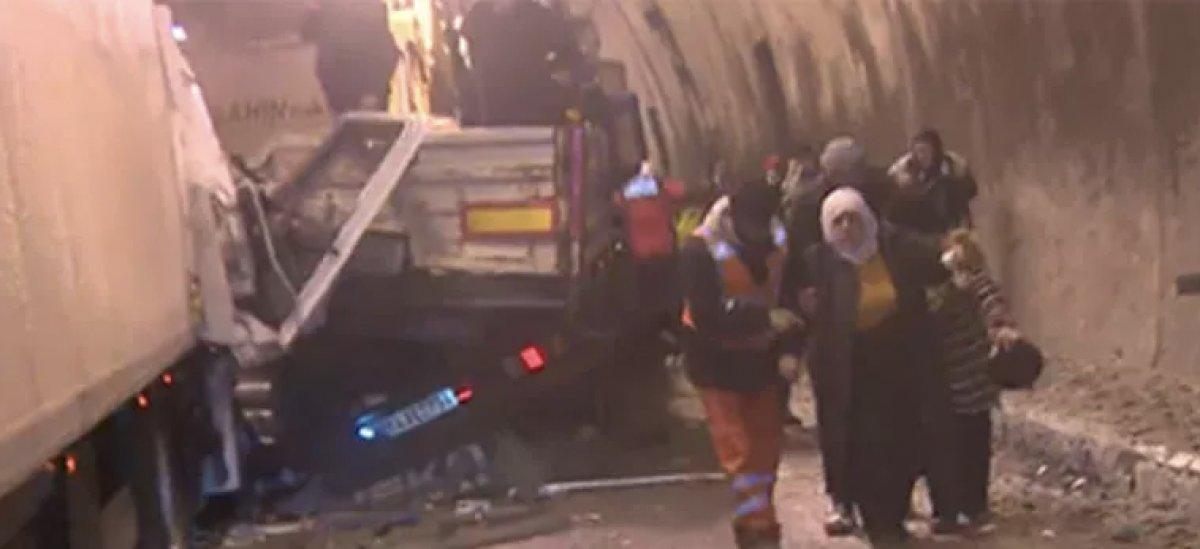 Bolu Dağı Tüneli'nde zincirleme kaza