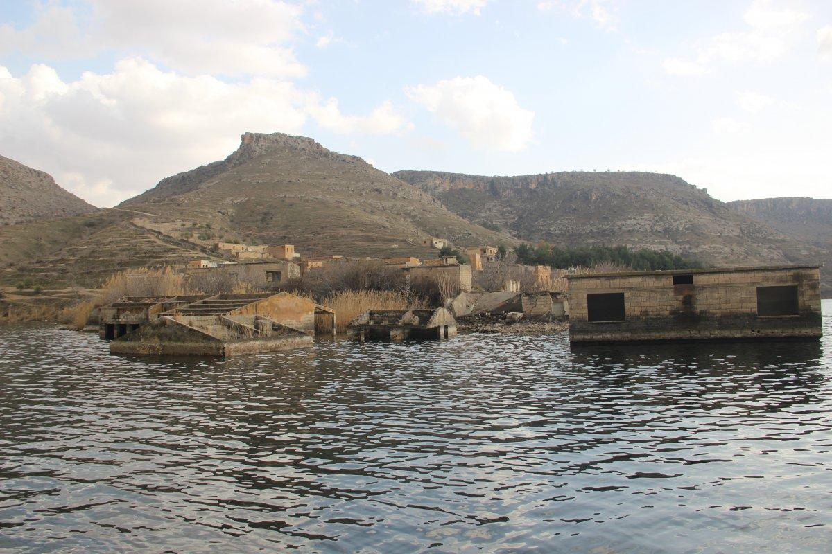Halfeti’de tarihi batık mahalle turizme kazandırılıyor