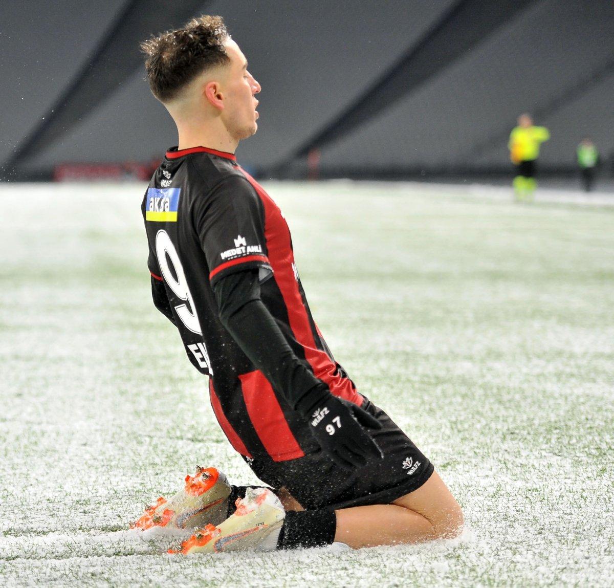 Emre Mor: İki yıldır kendimi futbola veriyorum