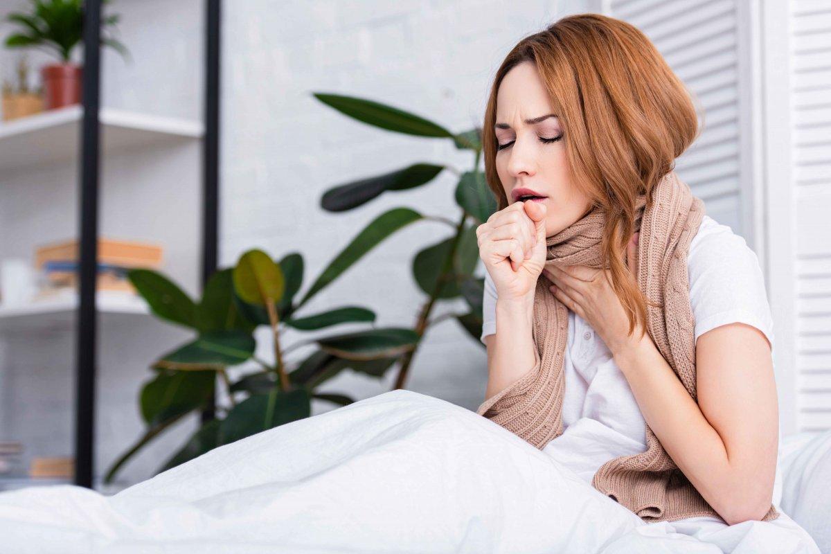 Öksürüğü anında durduran mucize çözüm: Sarımsaklı süt