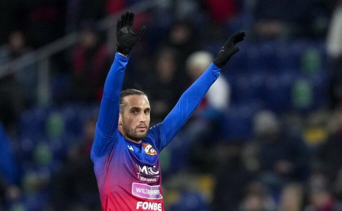 Yusuf Yazıcı hat-trick yaptı