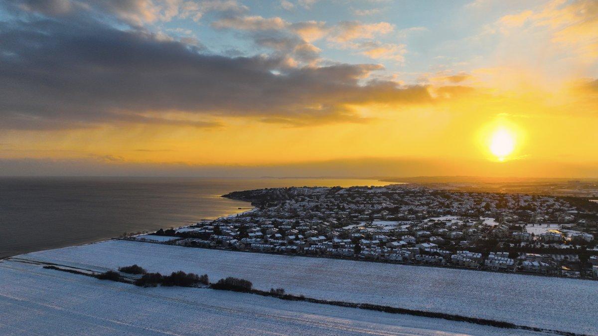 Silivri'den hayran bırakan kar manzaraları