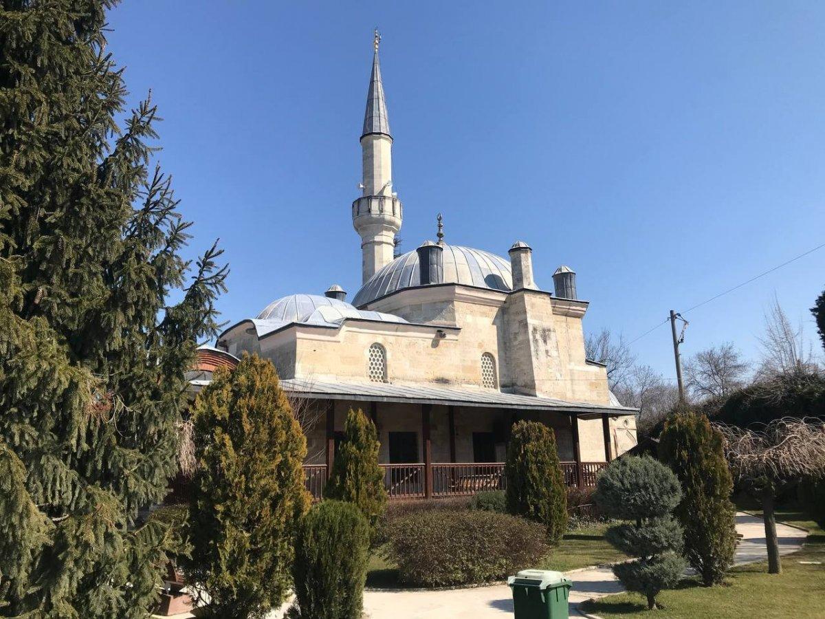 Edirne’de cami musluklarını çaldılar