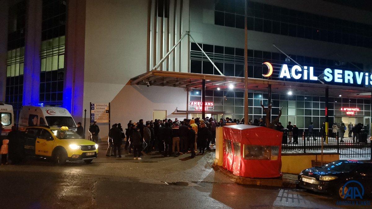 Kocaeli'de yol verme kavgası: Minibüs sürücüsü yaralandı