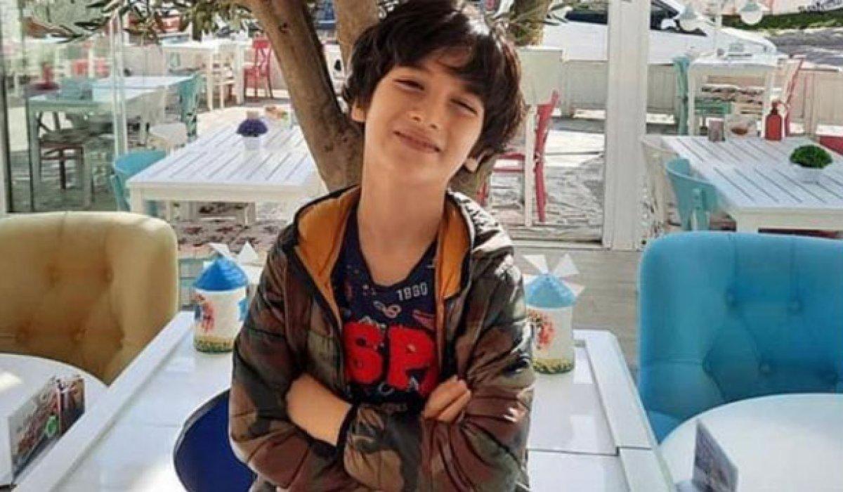 Yılın hekimi, ödülünü koronadan kaybettiği oğluna armağan etti