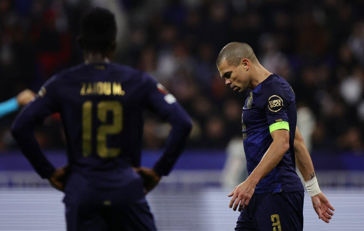 Pepe, Portekiz kadrosundan çıkarıldı