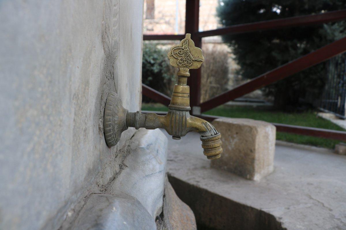 Edirne’de cami musluklarını çaldılar