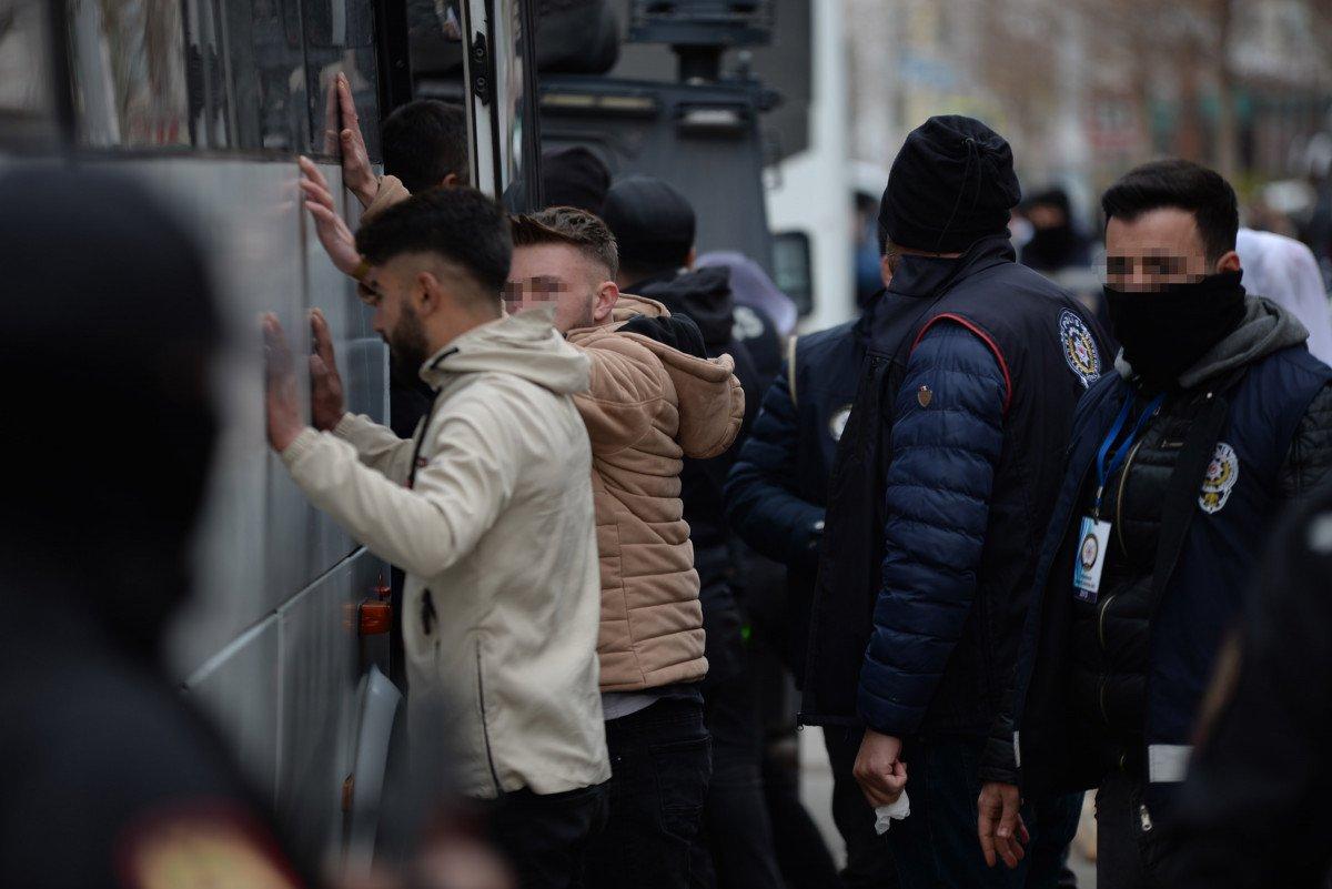 Diyarbakır Nevruz kutlamalarında 333 kişi gözaltına alındı