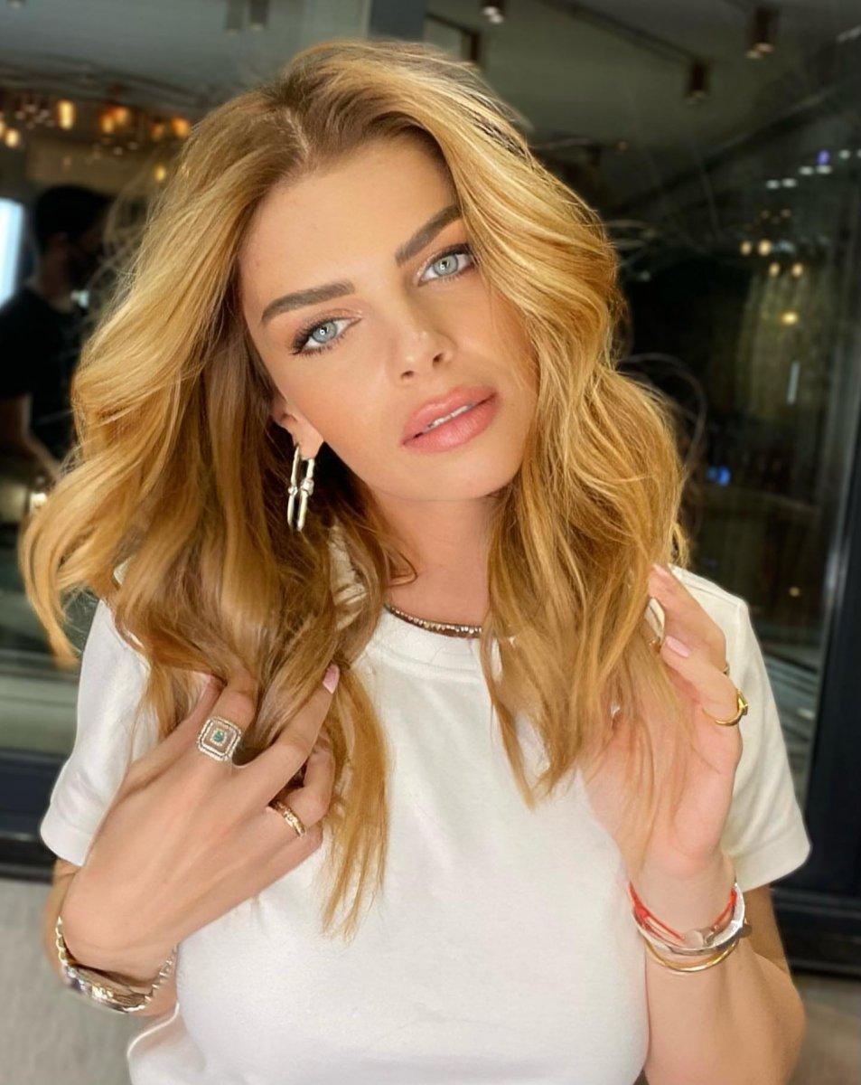 Pelin Karahan, imaj değiştirdi