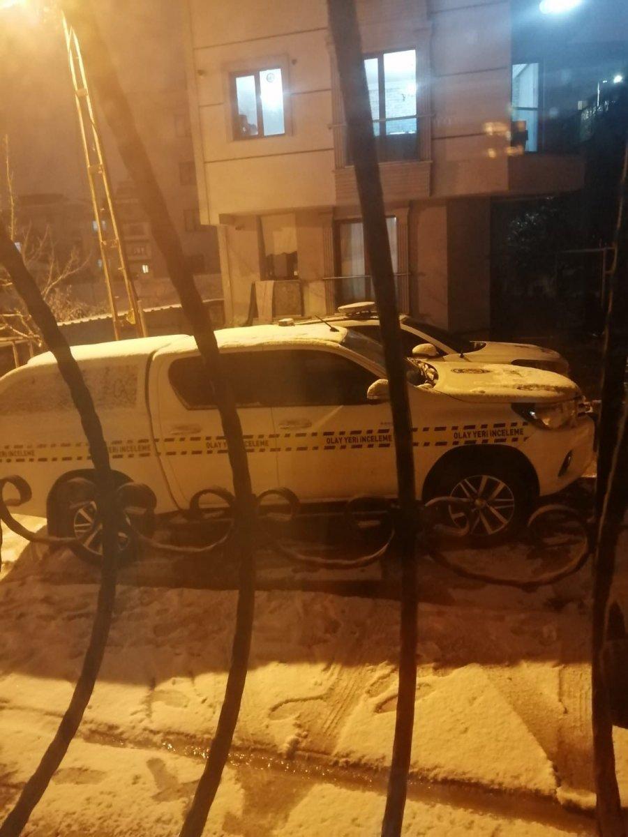 İstanbul'da sigara kavgasında annesini öldürdü