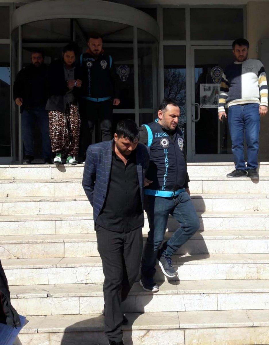 Kayseri’de, içinde 61 bin euro olan kasayı çalan şahıslar yakalandı