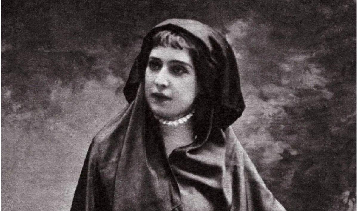 Fikriye Hanım'ın Atatürk'e olan aşkının kitabı: Çankaya’nın Duvaksız Gelini Fikriye