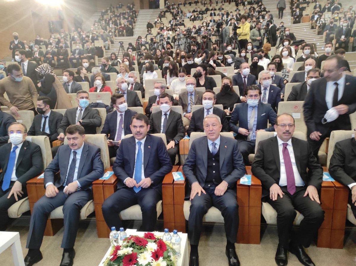 Murat Kurum: Meteoroloji Genel Müdürlüğü, çok büyük krizlerin önüne geçilmesini sağladı