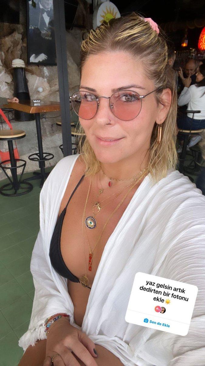 Pelin Öztekin'den bikinili paylaşım