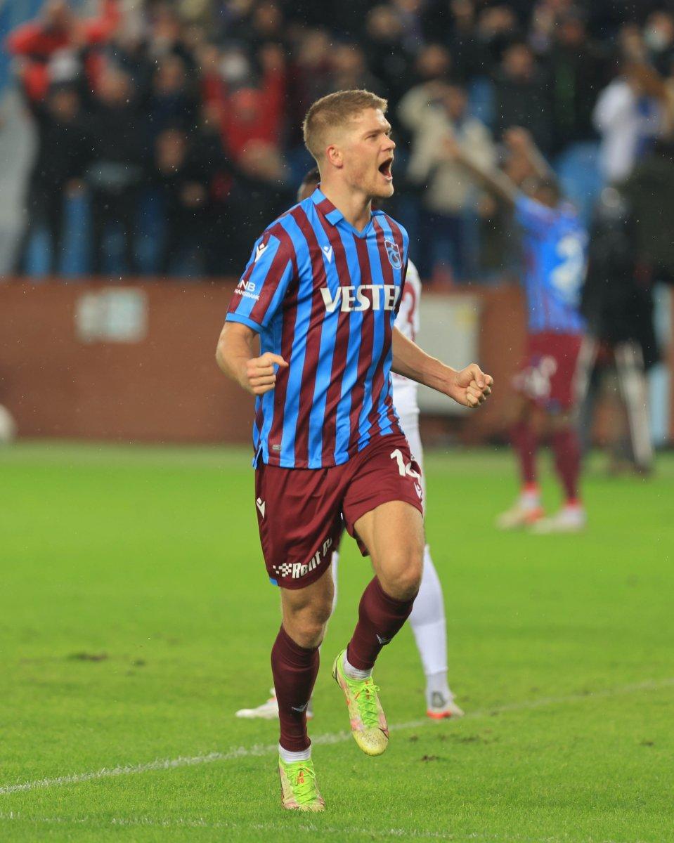 PSV, sezon sonu Cornelius'u istiyor