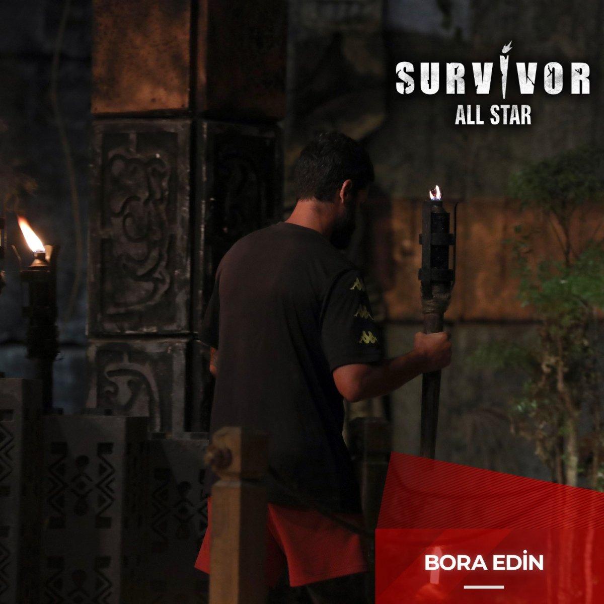 Survivor'a birleşme öncesi veda eden isim Bora oldu