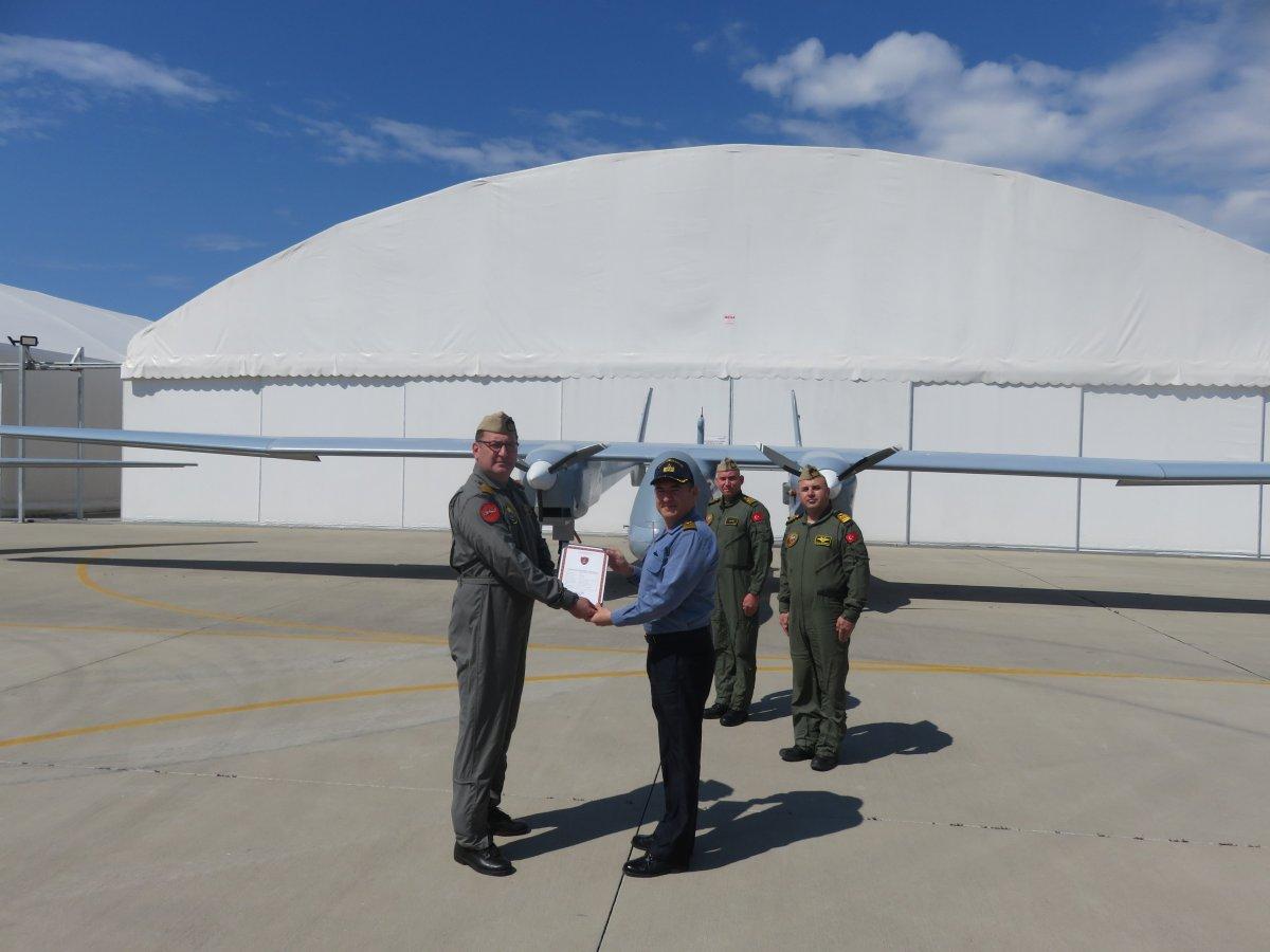 Deniz Kuvvetleri'ne 3 İHA teslim edildi