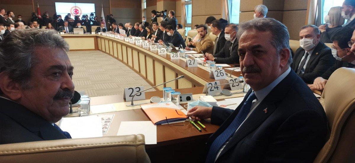 Seçim Kanunu teklifi Anayasa Komisyonu'ndan geçti