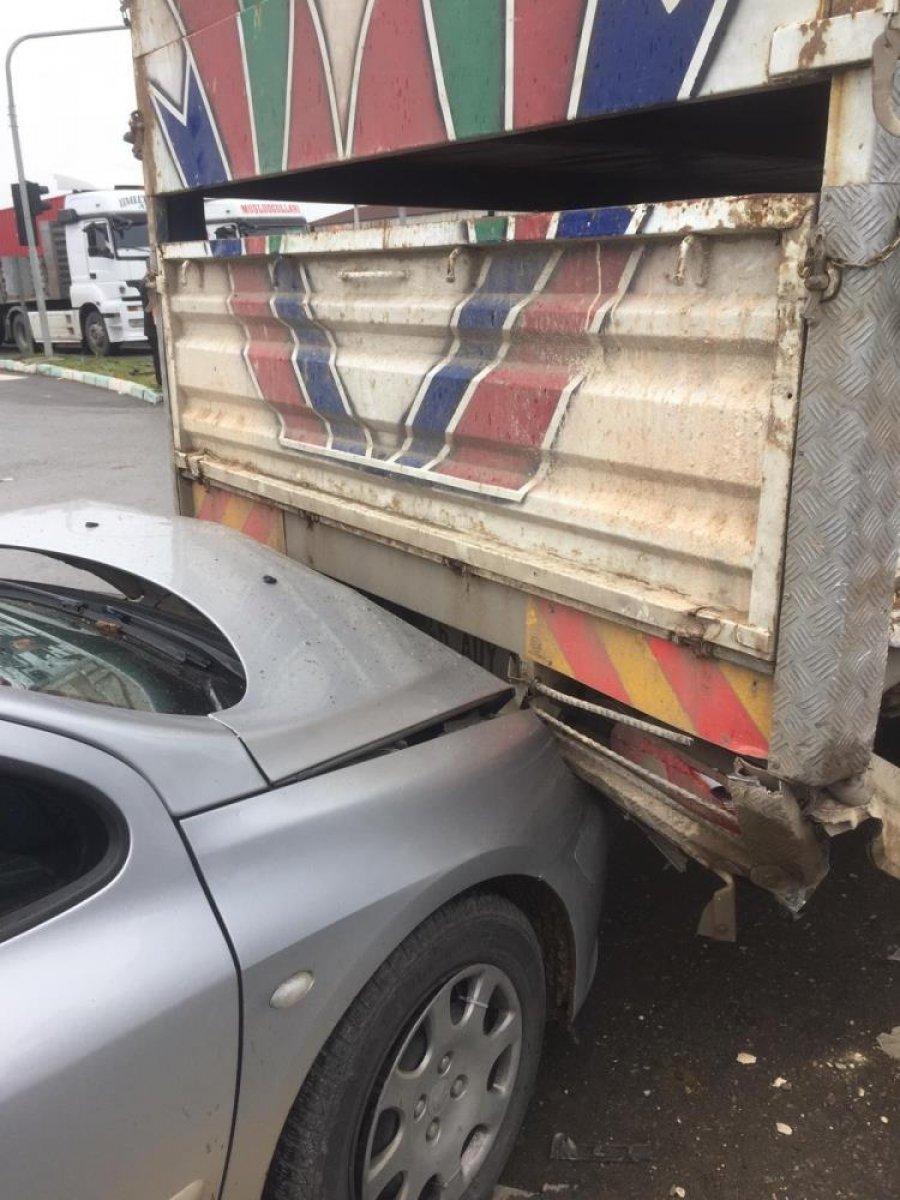 Kahramanmaraş'ta kavşakta zincirleme kaza: 15 yaralı