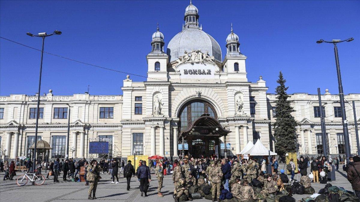 Ukrayna: Rusya 14 kentin belediye başkanını rehin aldı