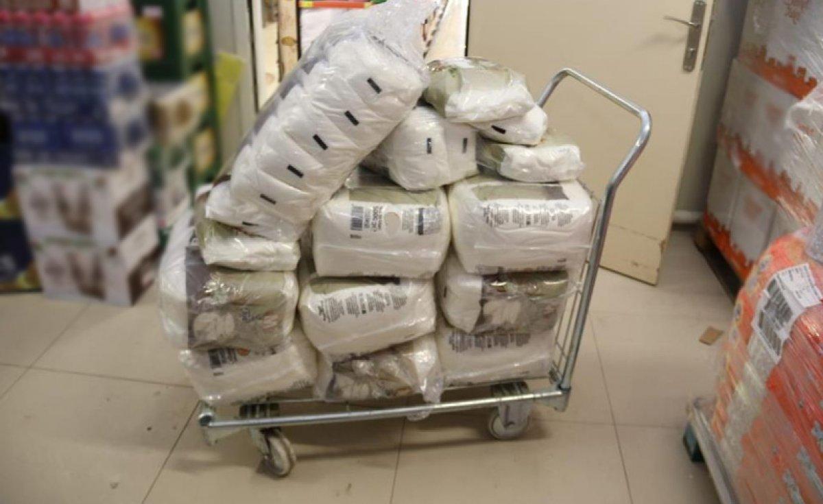 Diyarbakır’da şeker stokçuluğu yapan marketlere baskın